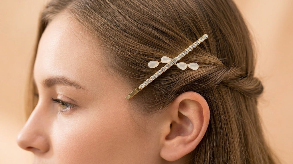 Elegant Gold hairpins with Rhinestones (1 Pair)